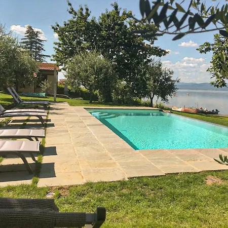 La Folaga Del Trasimeno * Magione