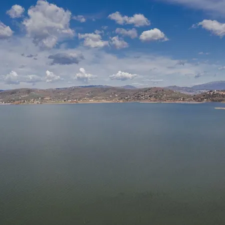 Semesterbostad La Folaga Del Trasimeno *